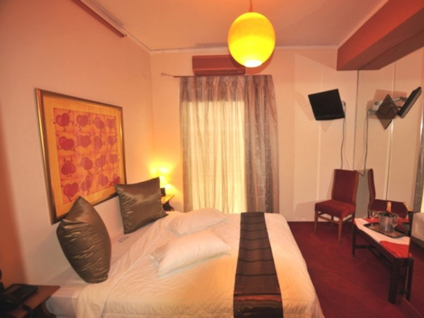 Proteas Hotel