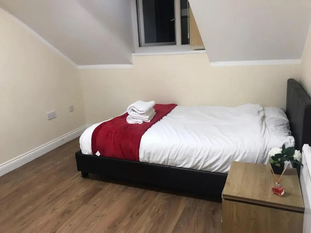 Modern City Centre 2 Bed Apartment LE1 5JN