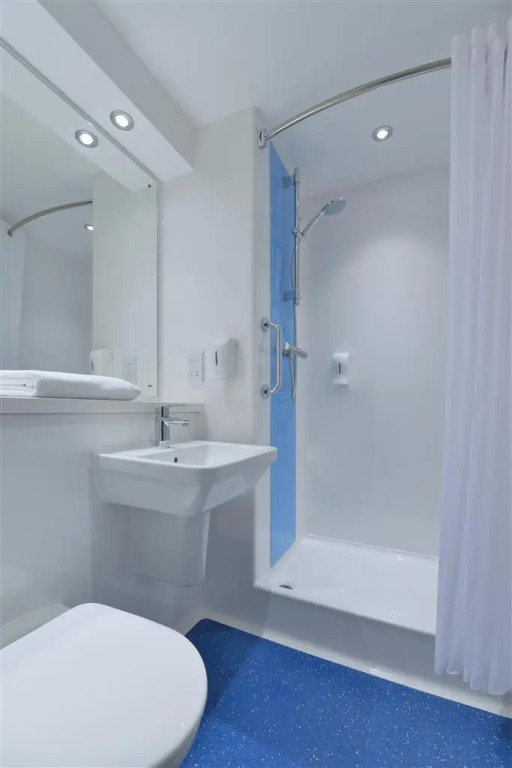 Travelodge Tewkesbury