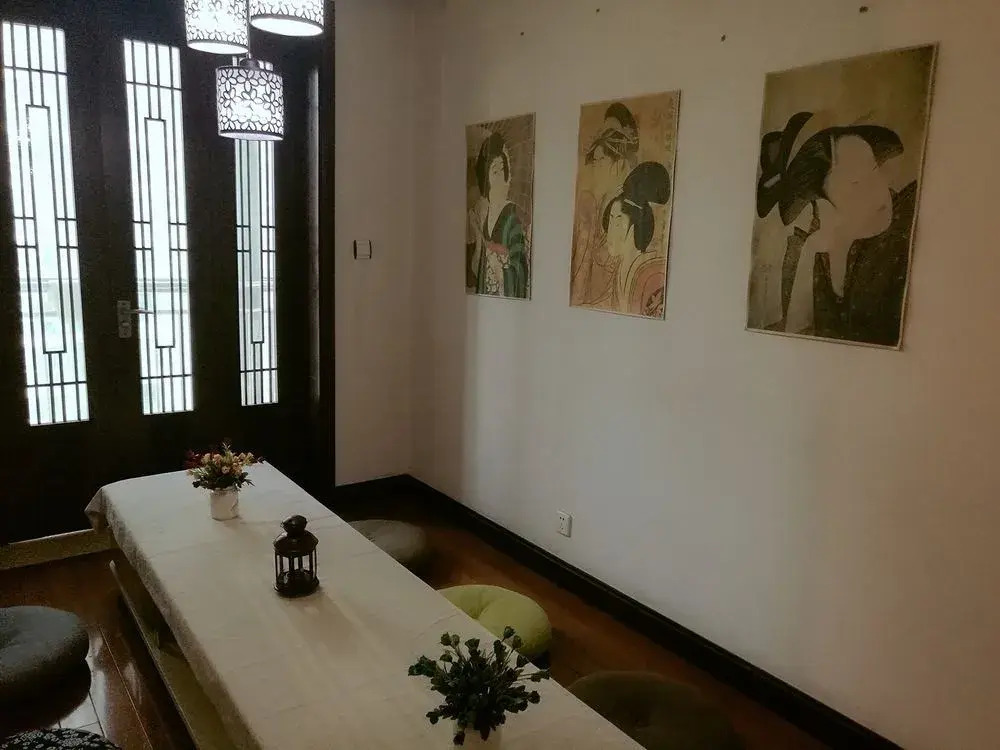 Shanghai Railway Station Hostel