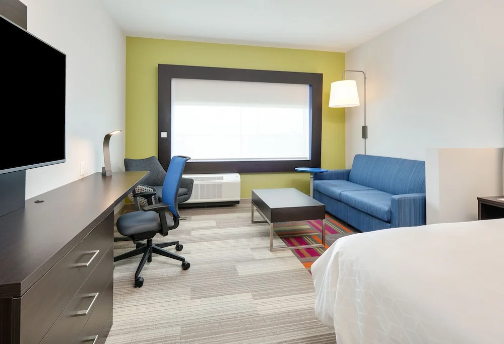 Holiday Inn Express Kermit