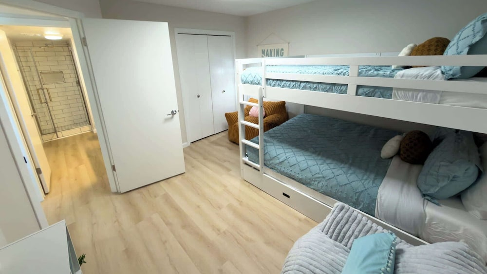 Saida 3603 - 6 Floor Gulf-front Remodel - Sleeps 8