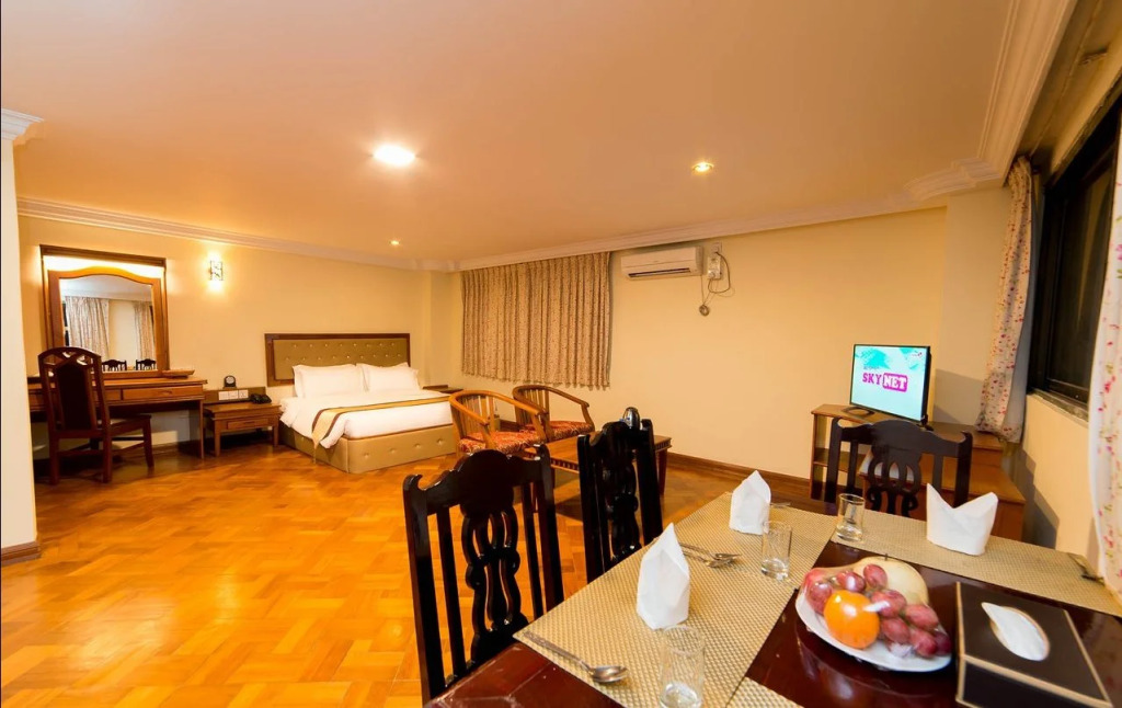 City Hotel Yangon