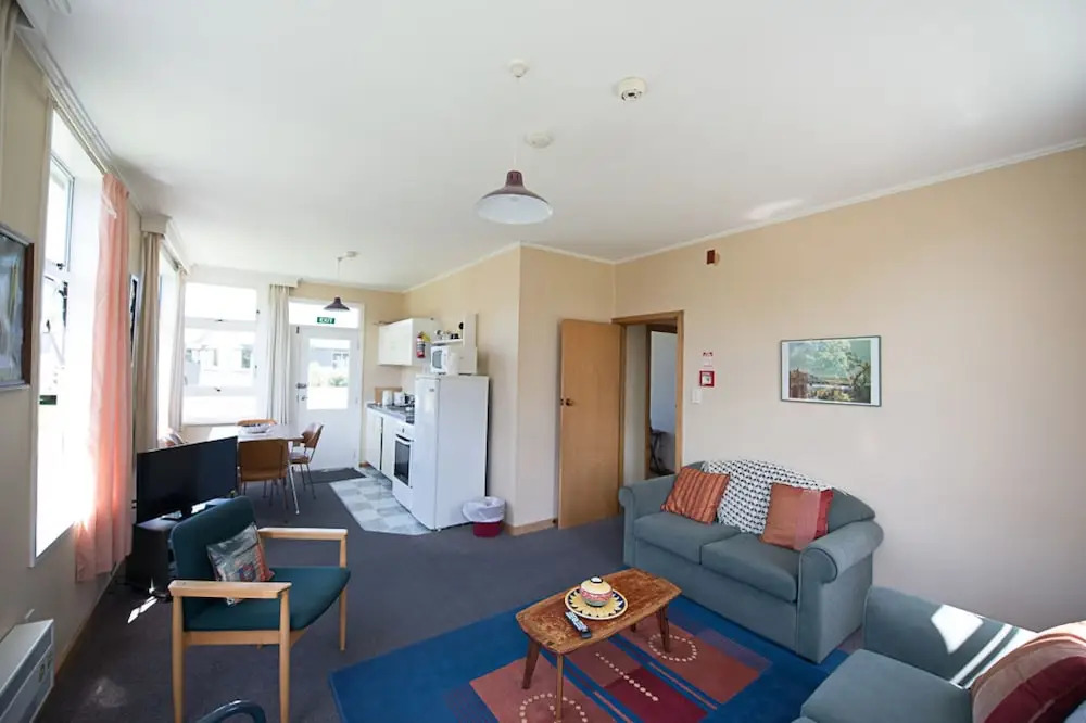 Koru Flat