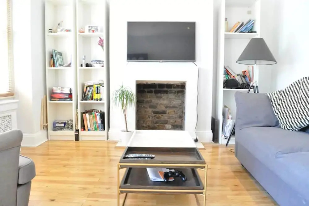 Modern Zone 1 London Apartment