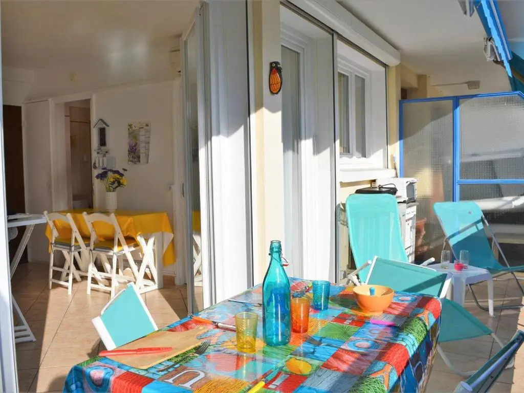 Appartement Le Lavandou, 1 pièce, 3 personnes - FR-1-251-346