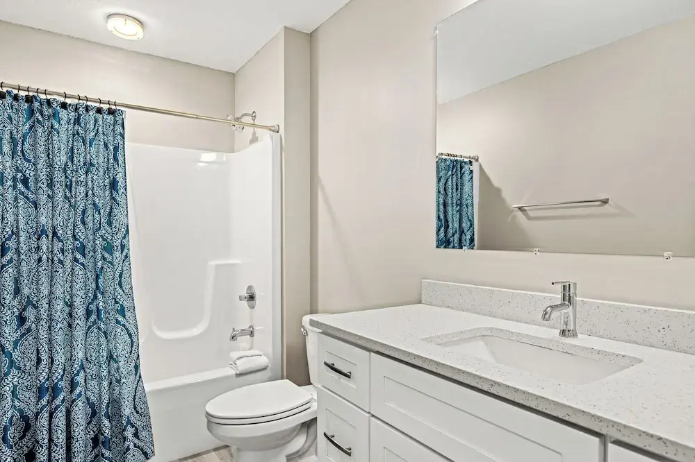 Spacious 4-bed, 3-bath Beach House Sleeps 12 for the Perfect Getaway