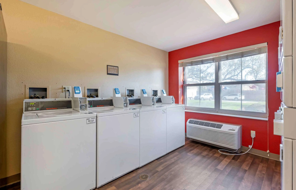 Extended Stay America Suites - Chicago - OHare - Allstate Arena