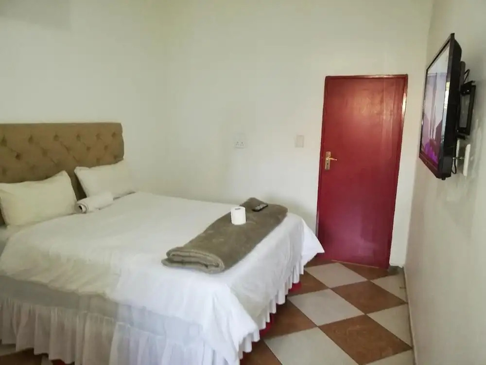 Defountain Guest house