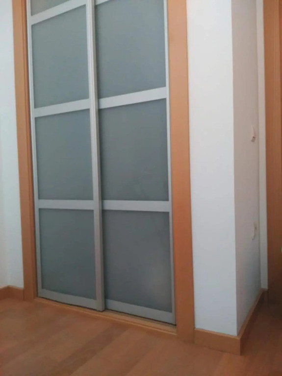 Stylish Flat, 2 Bathrooms And Swimmigpool!!
