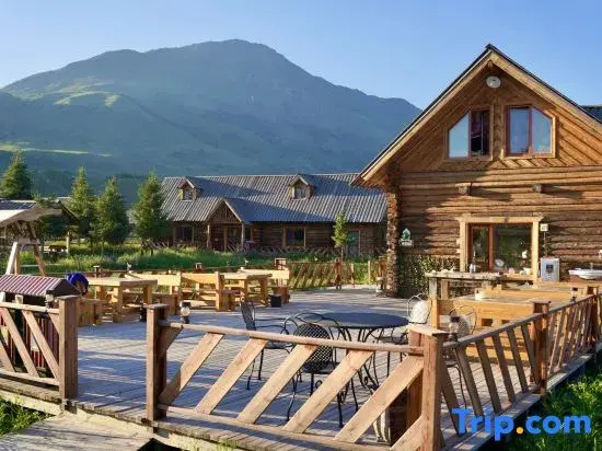 Hewu Nova Cabin (Old Village, Beautiful Peak Station, Hewu Bridge Store)