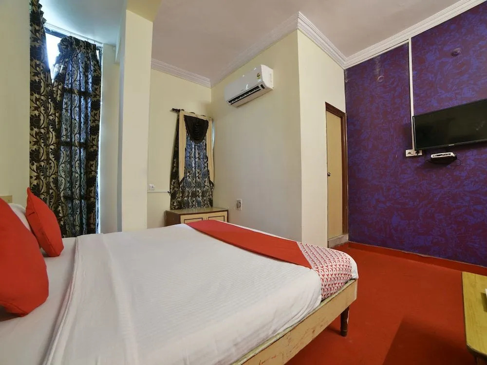 OYO 10599 Hotel R Inn Residency