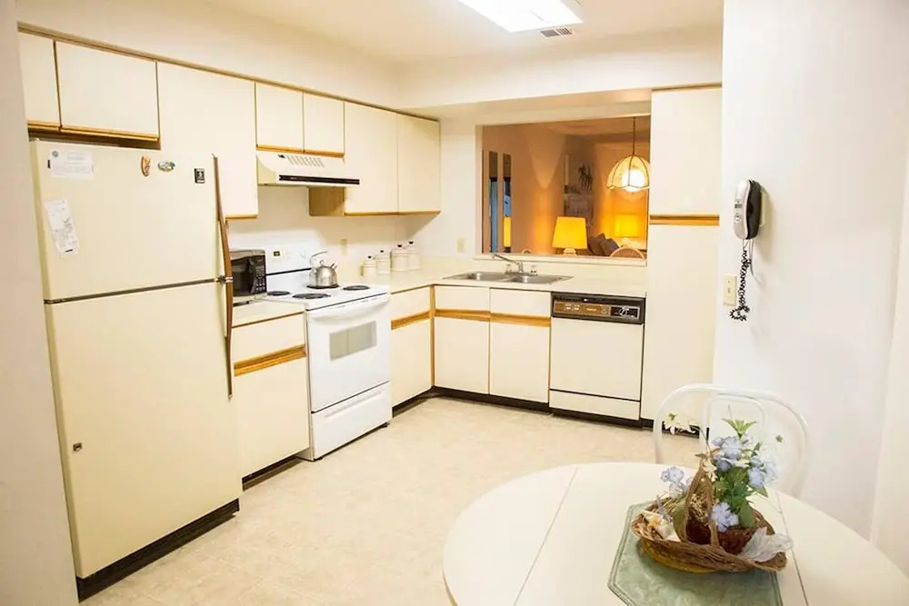 Clubview Country Club Condo