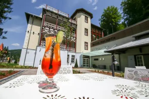 Hotel Pacsirta