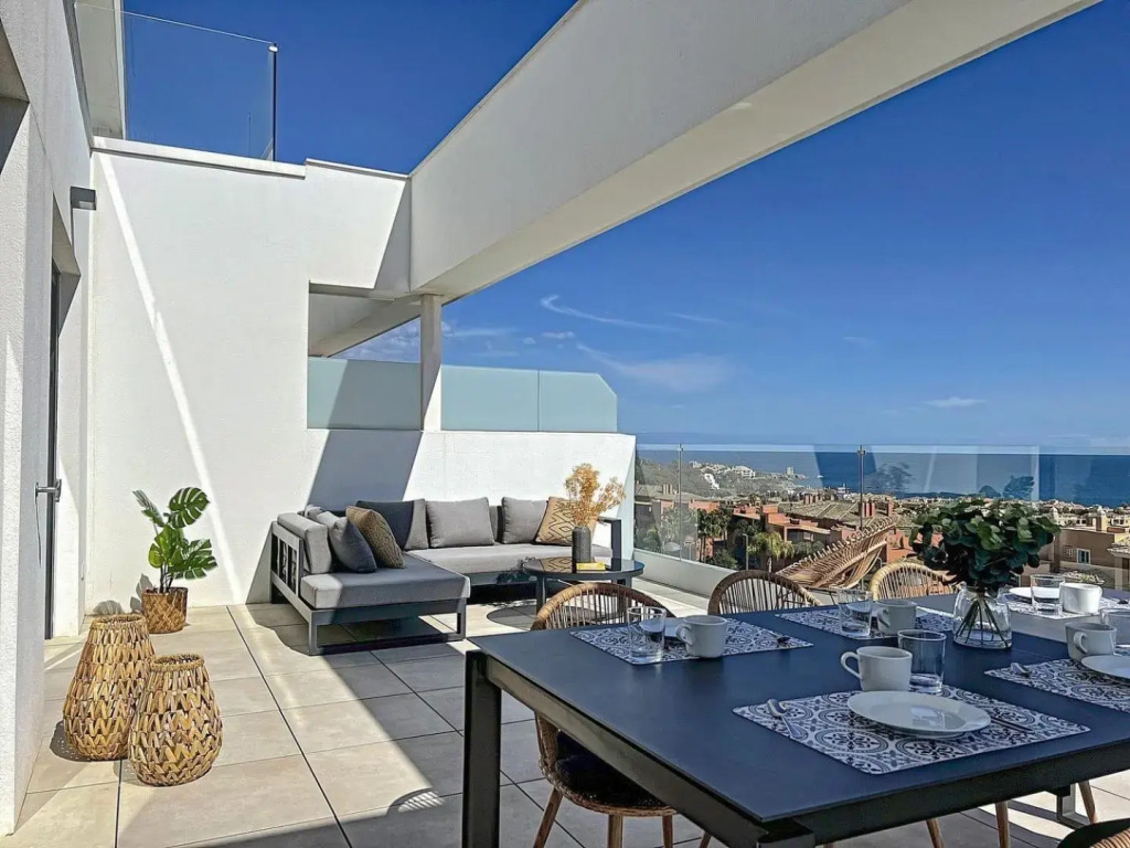 Via Celere 2329 Luxury Penthouse with Sea View