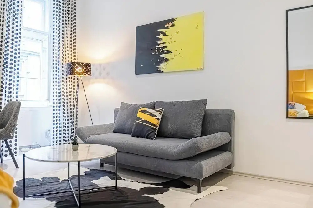 Modern 1BR Apartment Central Location
