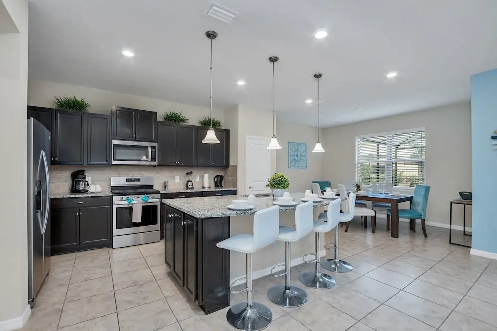 Deluxe and Roomy 6BD Home Close To Disney #6st413