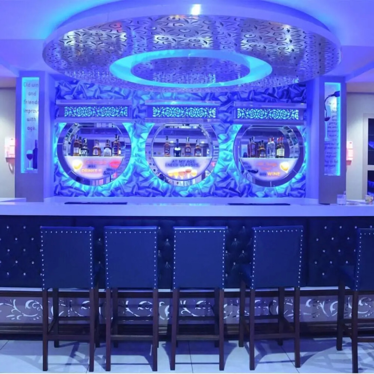 Hotel Ashish Continental