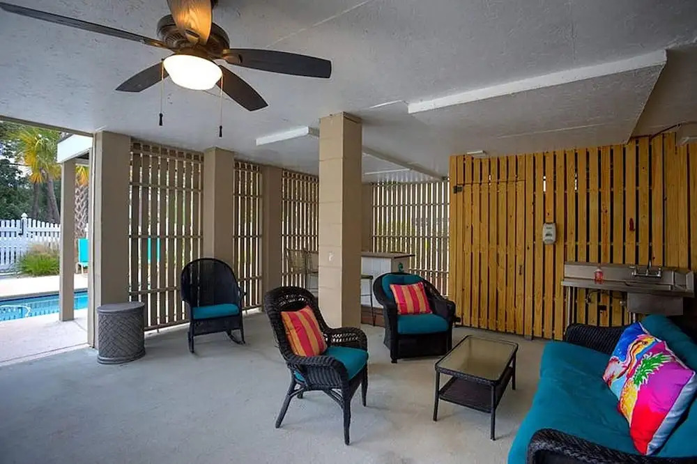 4310 14th Street by Hodnett Cooper