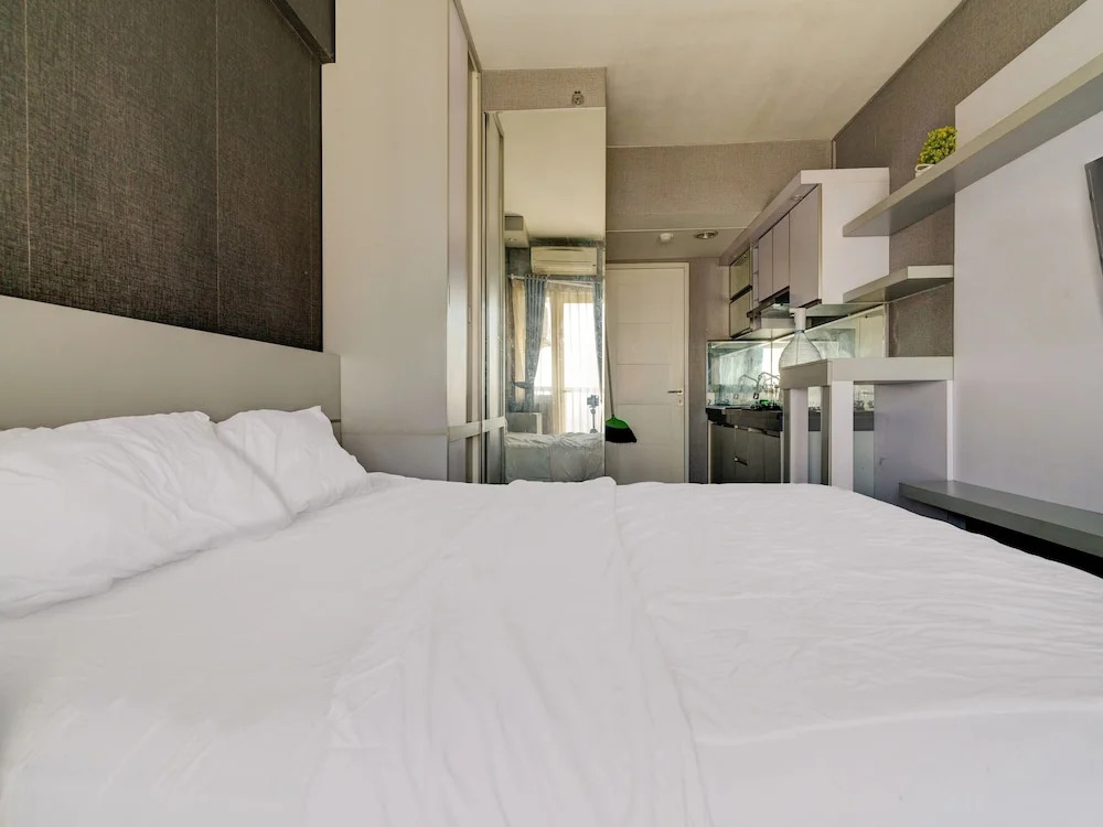 OYO Life 92874 Apartement Grand Sentraland Karawang By Red Dragon