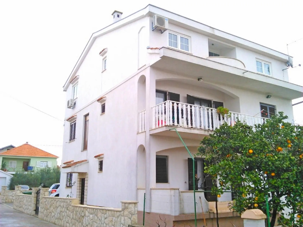 Apartments Burmeta