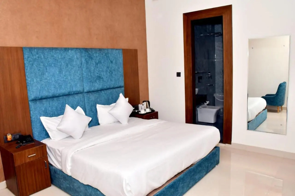 Hotel Amber Continental