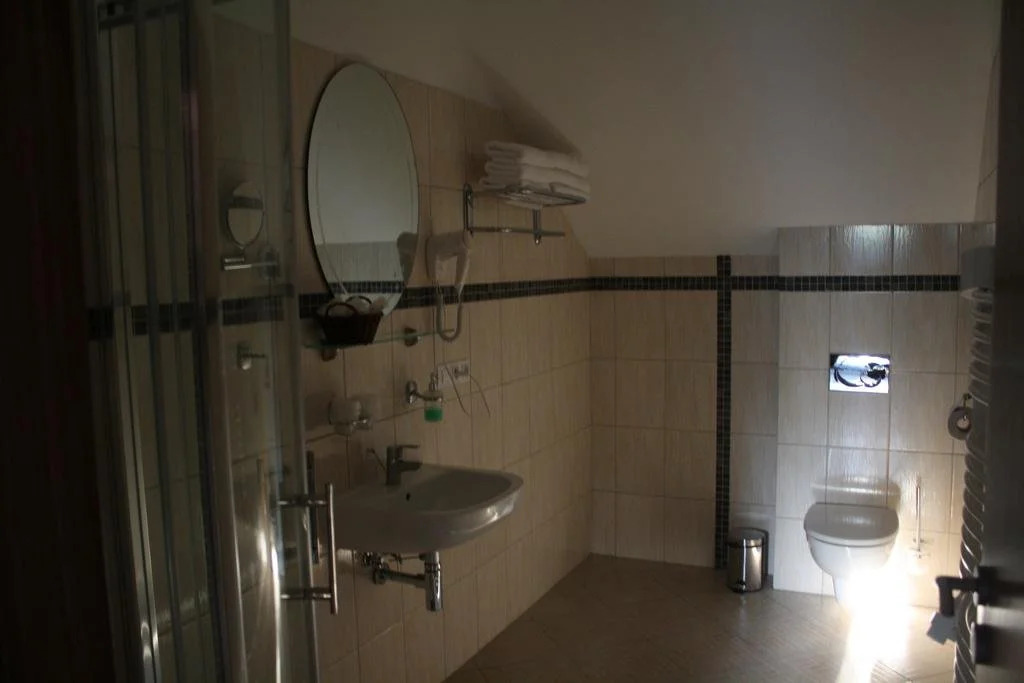 Hotel Lony