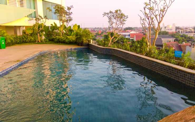 1BR Minimalist and Comfy at Grand Kamala Lagoon Apartment By Travelio