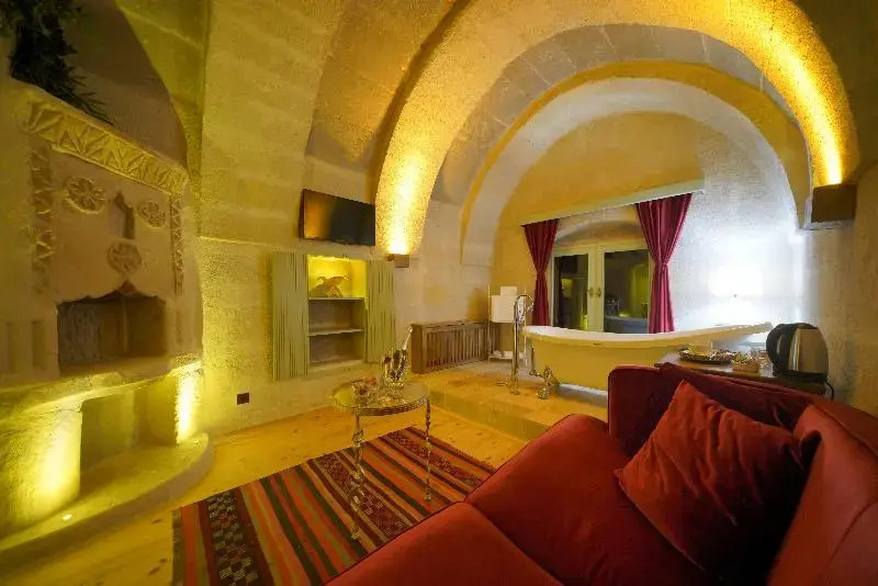 Takaev Cave House