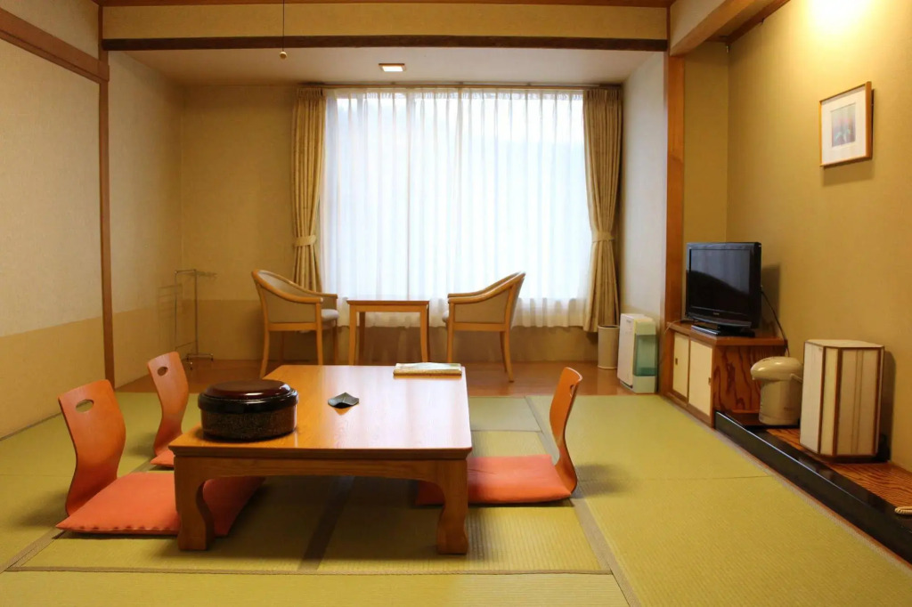 Biei Shirogane Onsen AONOBI YUYU