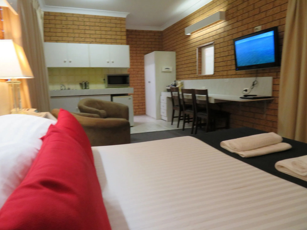 Golden Harvest Motor Inn Moree