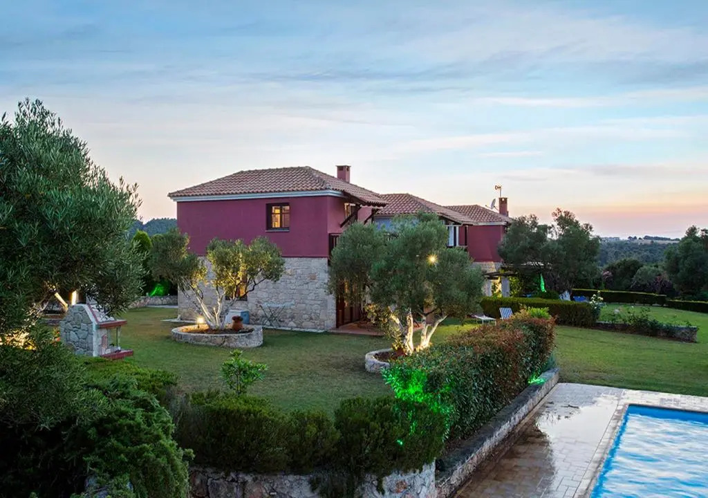 Fabienne Cottage - 6-7beds