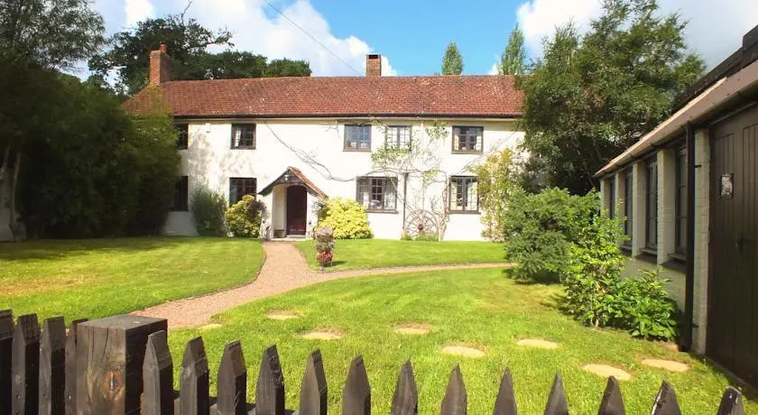 Bulverton House Holiday Cottages