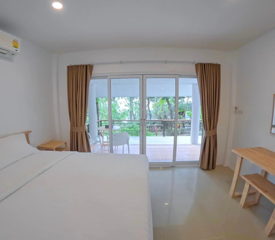 Haadson Resort & Koh Raham