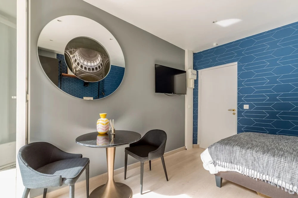 Edgar Suites Chic Studio Levallois Champ