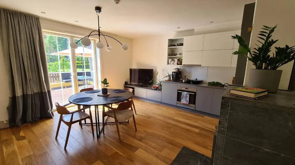 Apartment in Karlova manor summer house