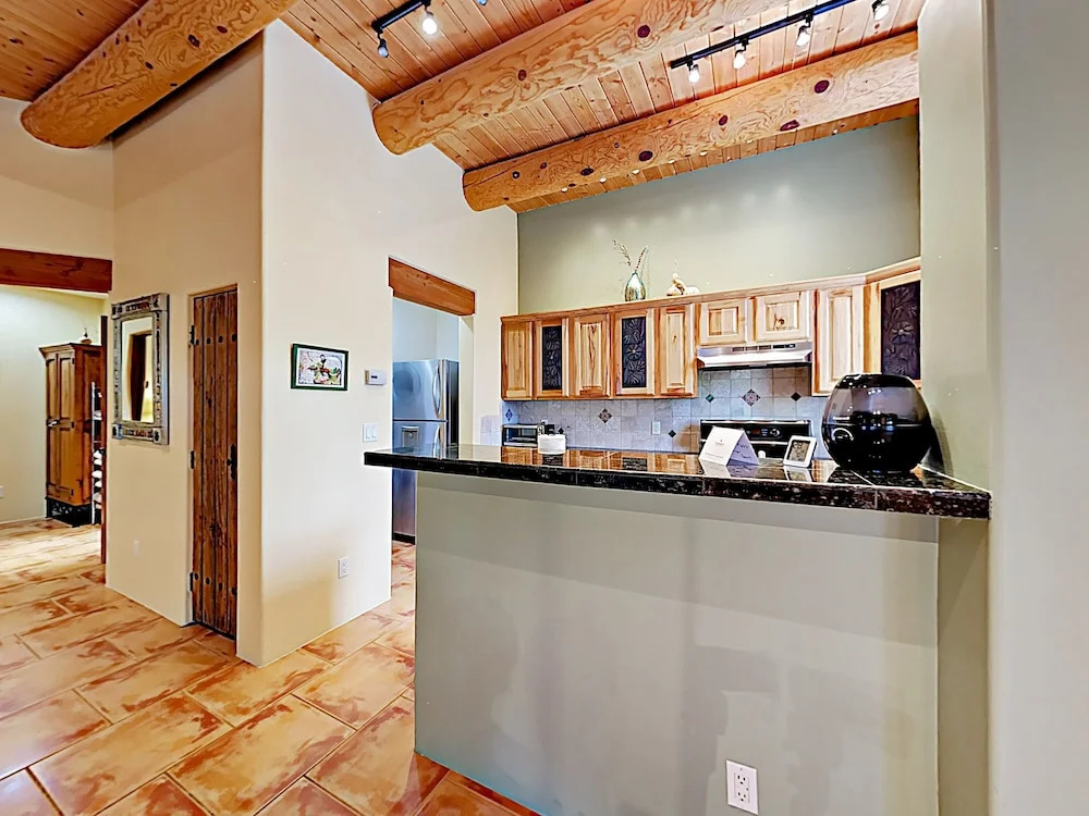 New Listing! Modern Adobe Condo W/ Fireplace Condo