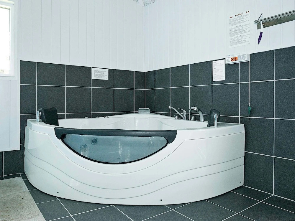 5 star holiday home in Hadsund