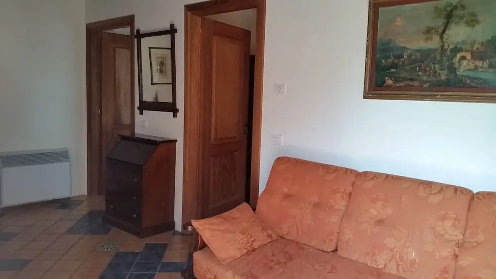Agriturismo La Torre Rossa