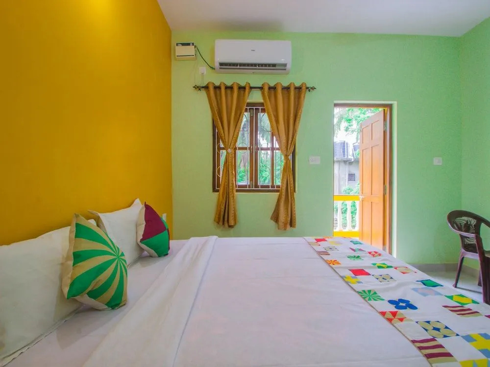 OYO 16401 Home Colorful Studio Calangute Beach