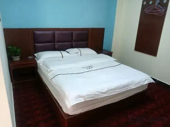 Xingguang Apartment (Zhongshan Huiyimei Shopping Plaza)
