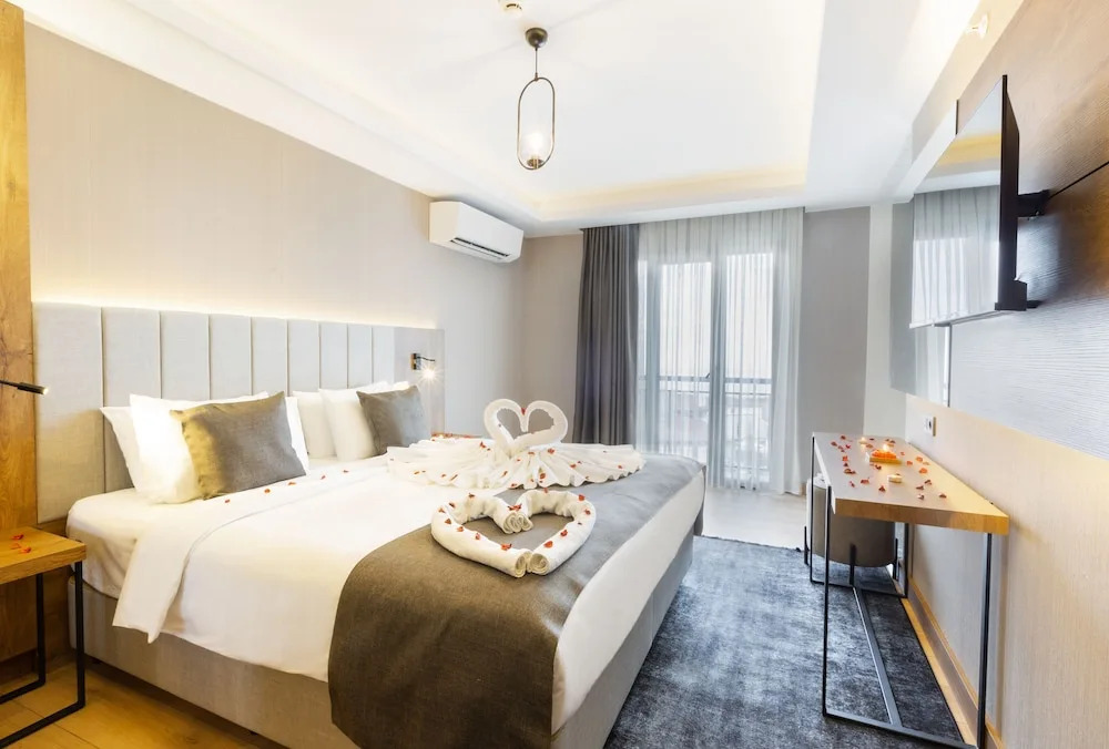 NEHİR OTEL