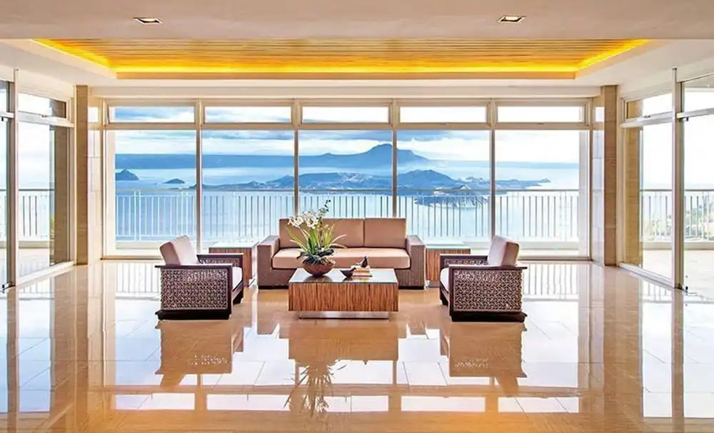 Wind Suites Tagaytay Condotel