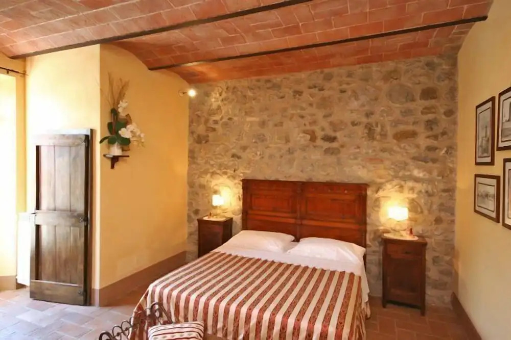 Villa Castiglione by PosarelliVillas