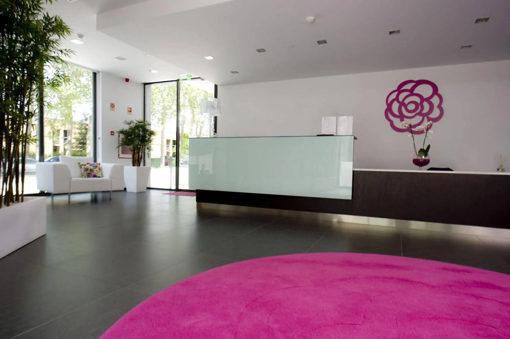 Primavera Perfume Hotel