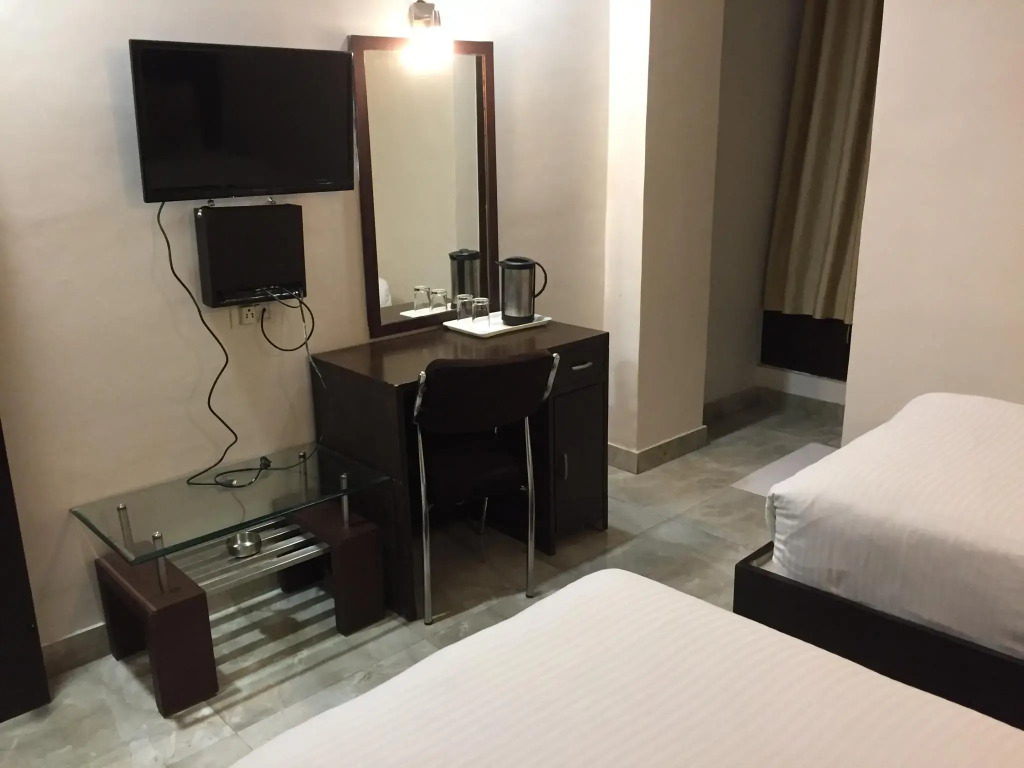 Holiday inn PG varanasi