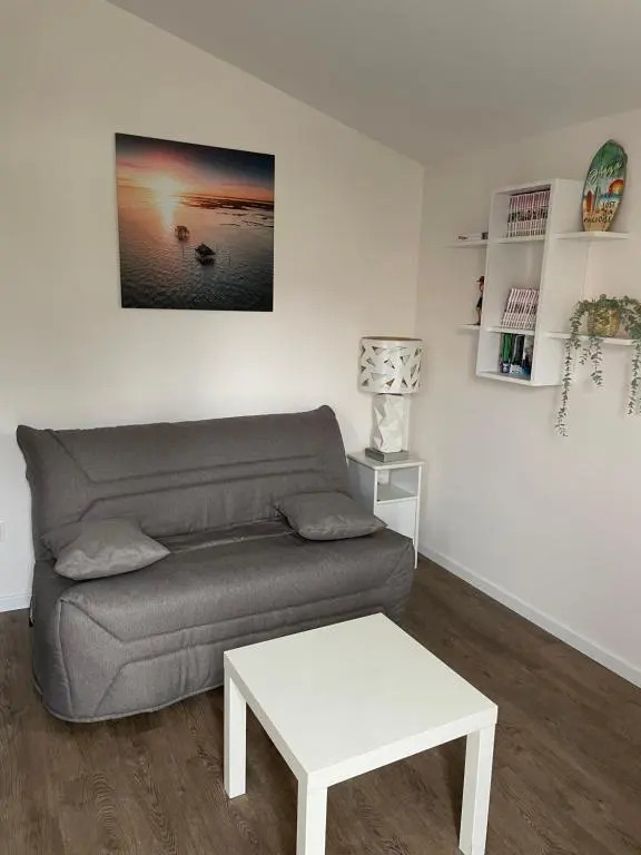 Joli Studio Neuf Tout Equipe, Wifi
