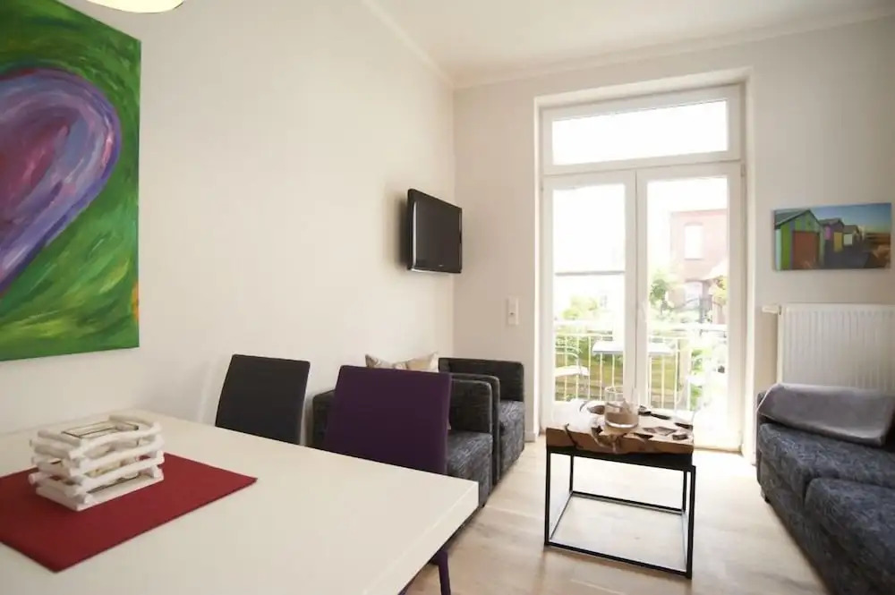 Apartment Eisberg 6 mit Balkon