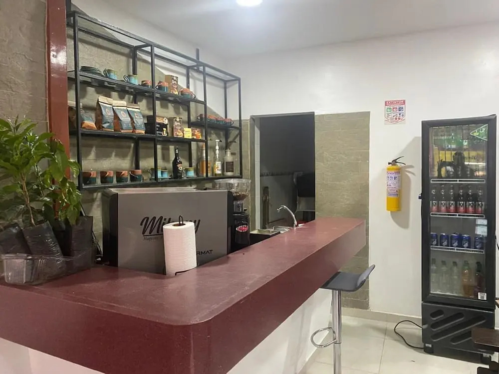 Hotel Americano - Torre Colpatria