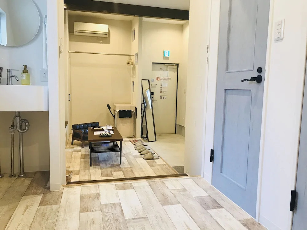 HASEGAWA Uemachi Guest House